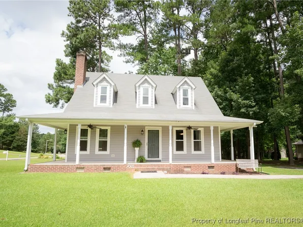 303 Brookfield Cir, Sanford, NC 27330