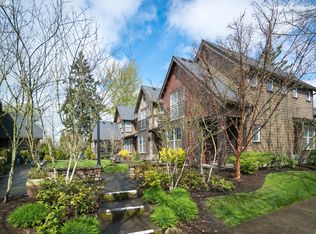 941 NE 73rd Ave, Hillsboro, OR 97124