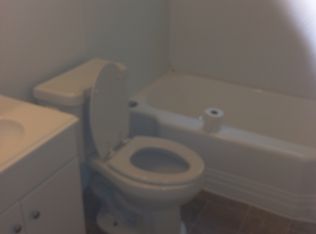 1111 Helen St, Inkster, MI 48141