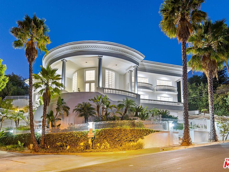 4434 Grimes Pl, Encino, CA 91316 | Zillow