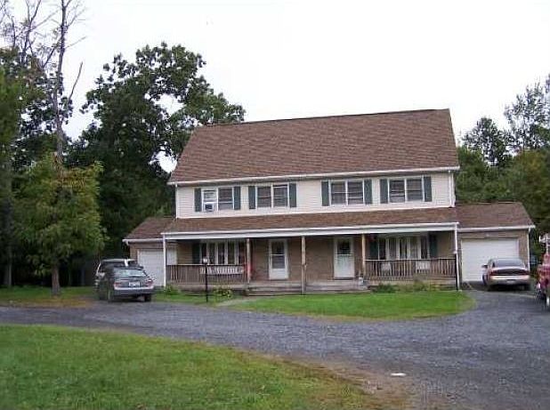 1st image of 9 Penny Ln