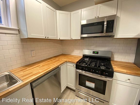 2nd image of 428 Liberty St 2d-unit 428