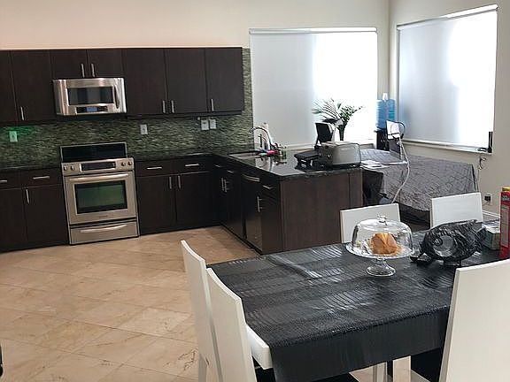 3rd image of 3806 SW 50th St