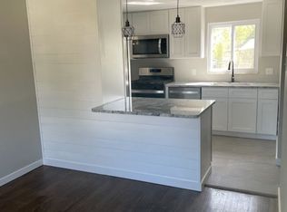 12802 Coral Dr, Pittsburgh, PA 15235