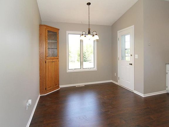 5th image of 7515 Casselberry Dr