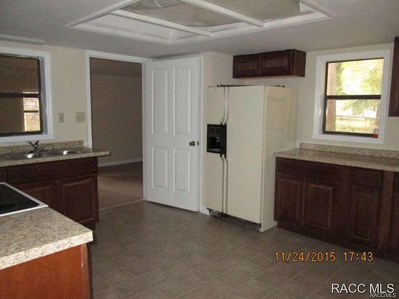 5th image of 3858 N Citrus Ave