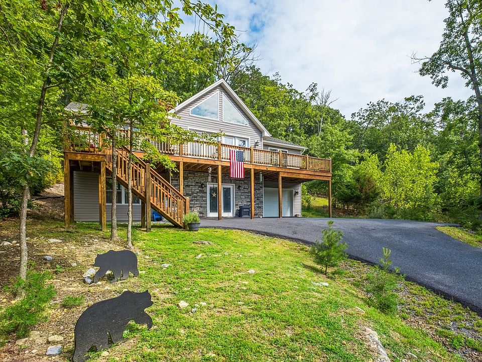 1st image of 195 Quarry Ln