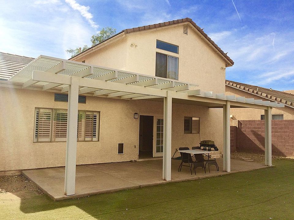 2nd image of 1074 Bootspur Dr