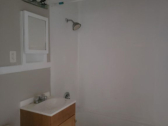 5th image of 1226 N 13th St