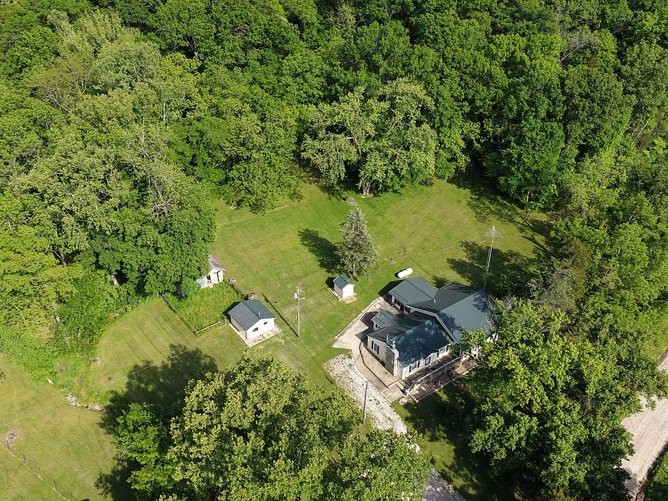 1st image of 29687 Proctor Rd