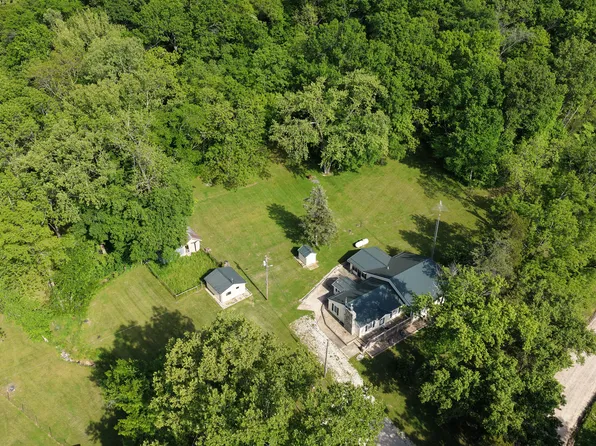 29687 Proctor Rd, Gravois Mills, MO 65037