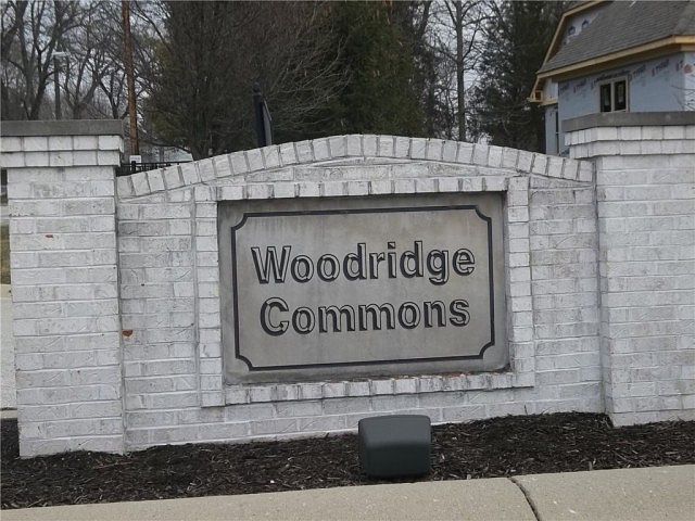 1st image of 297 S Woodridge Dr