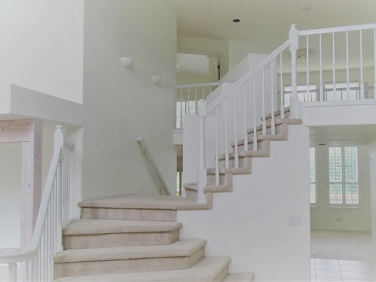 6374 Dutch Creek St — Photo 2
