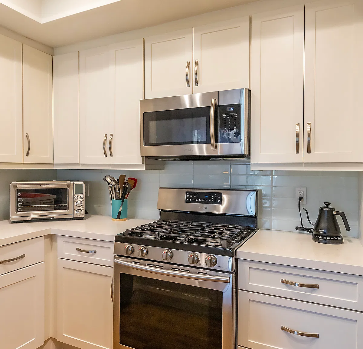 2 bed, 1092 sqft, $4,000 — Photo 2