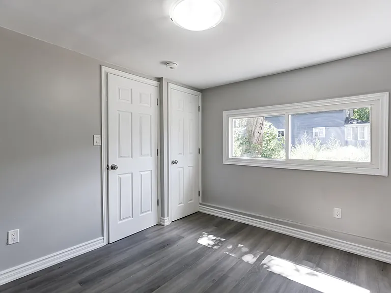 138 Memorial Ave #A — Photo 10