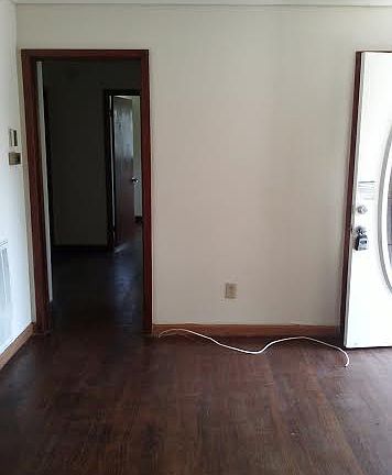 4th image of 801 Watauga Ave