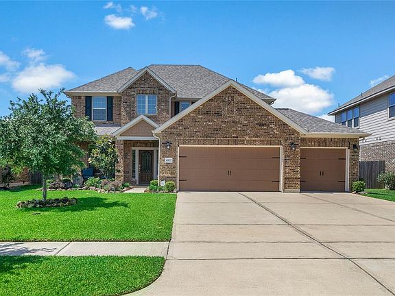 2nd image of 4807 Tarragona Ln