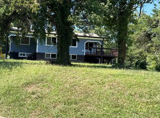 516 Delaware Ave, Oak Ridge, TN 37830
