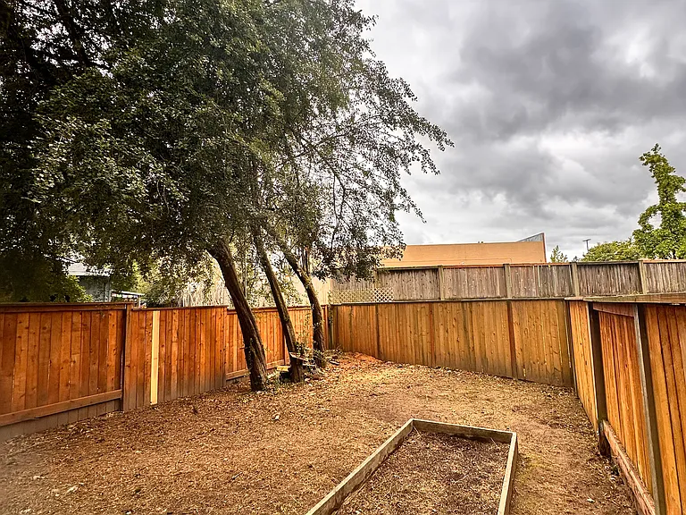 9984 SW Garrett St — Photo 27