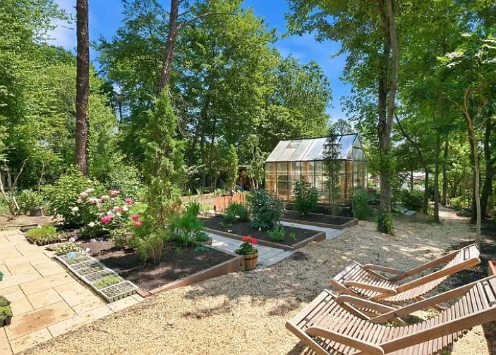 11610 Karen Dr — Photo 57