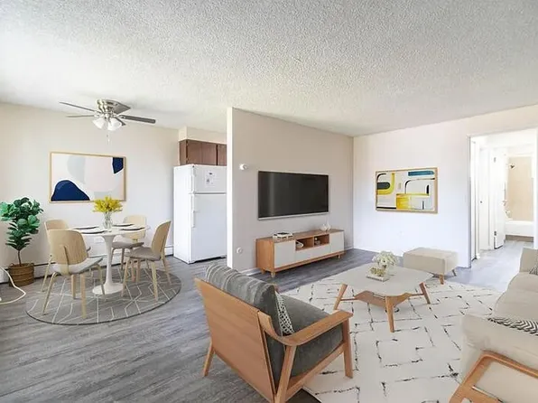 1420 West 71st Place