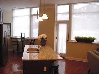 4th image of 2929 McGee # 309 St