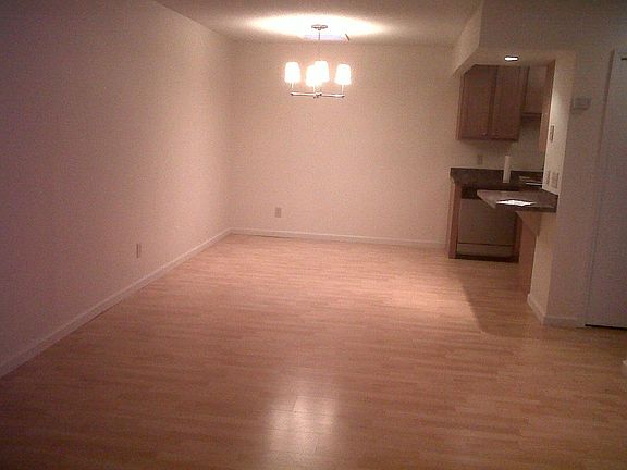 2nd image of 2800 Plaza Terrace Dr #3076