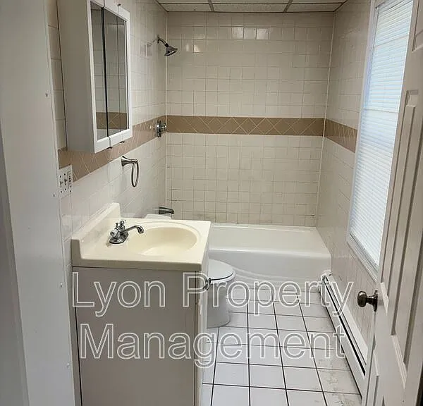 92-94 Anthony Ave #1F — Photo 14