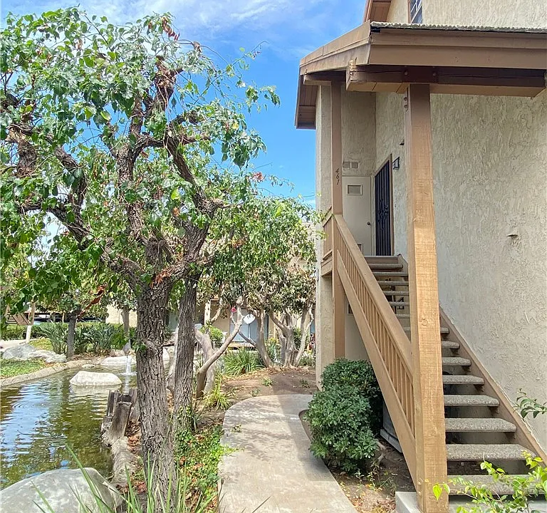 461 Orange Blossom