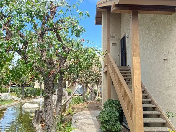 461 Orange Blossom, Irvine, CA 92618