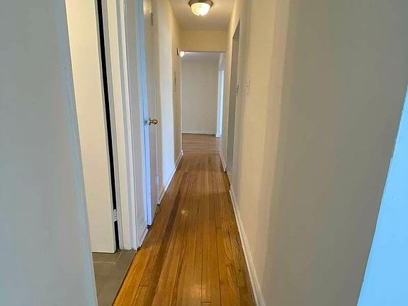 5th image of 2020 Avenue V APT 2F