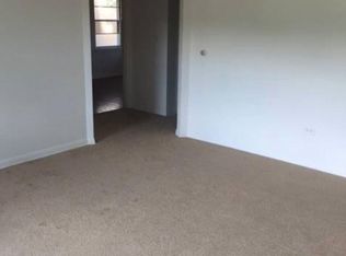 383 Duane St APT 2E, Glen Ellyn, IL 60137