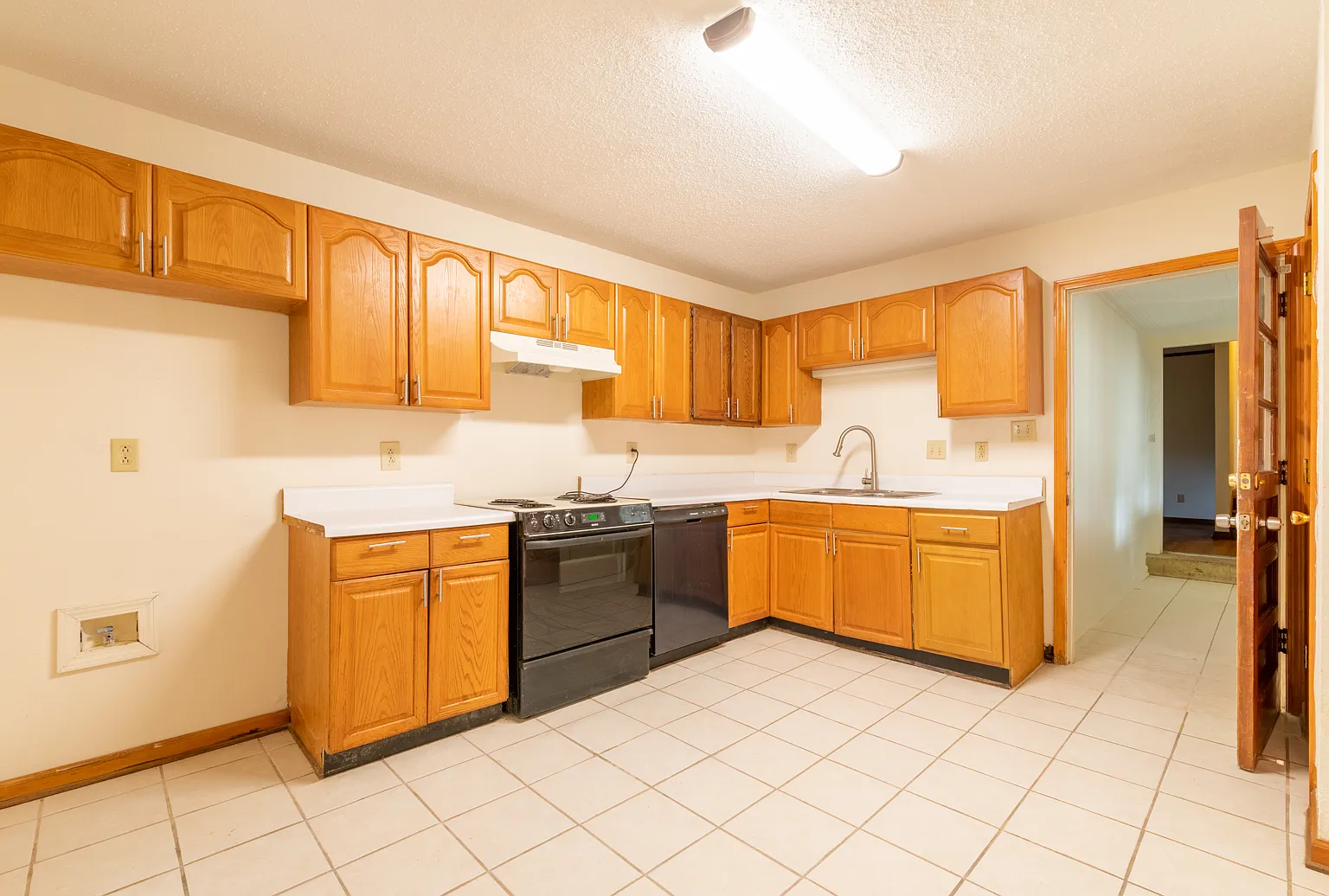 644 Craft Road - B — Photo 4