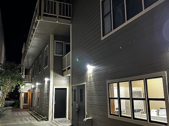2nd image of 323 3rd St #11253681