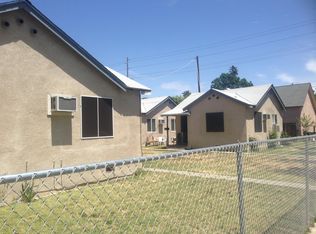 106 1/2 Pine St, Modesto, CA 95351