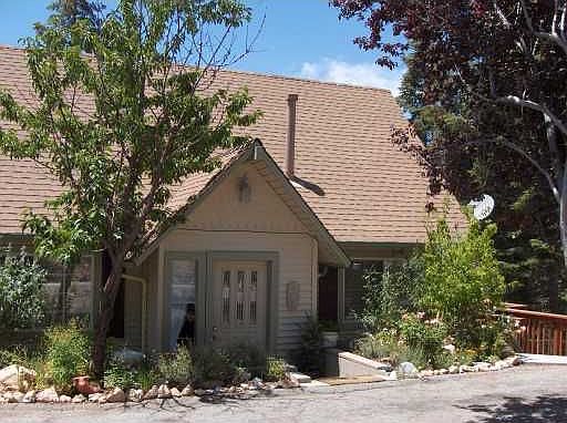 1st image of 1012 Sandalwood Dr