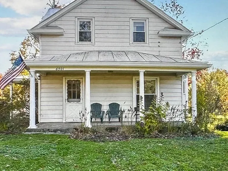 6501 Glenbard Ct — Photo 1