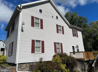 3206 Main St APT 2, Green Lane, PA 18054