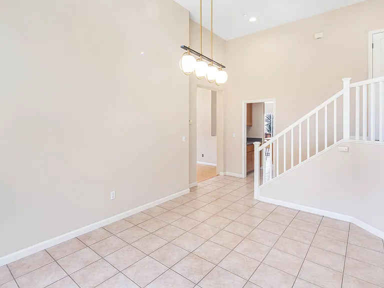 2902 Haddington Ct — Photo 14