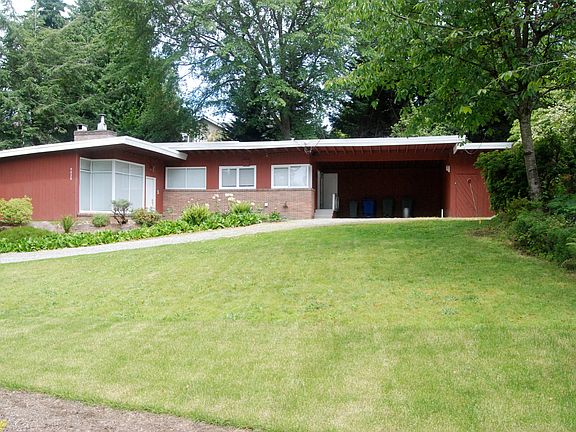 2nd image of 9028 NE 1st St