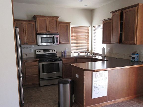 5th image of 4118 Stonington Ln