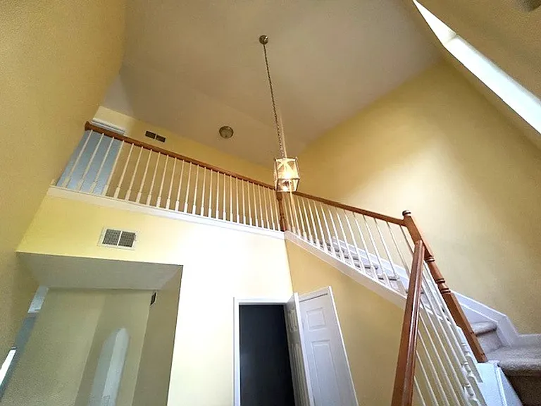 2709 Michelle Park — Photo 11