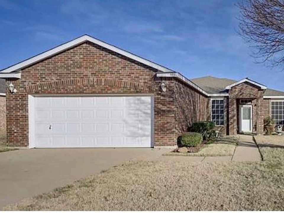 1st image of 903 Dunkirk Ln