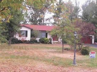 100 Lakeview Dr, Hartford City, IN 47348