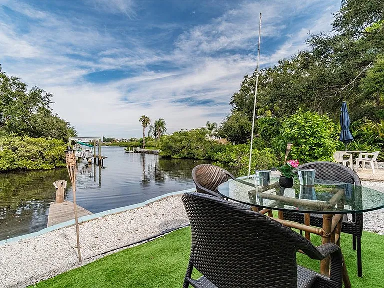 607 Betmor Ln #BEACHCOMBER — Photo 27