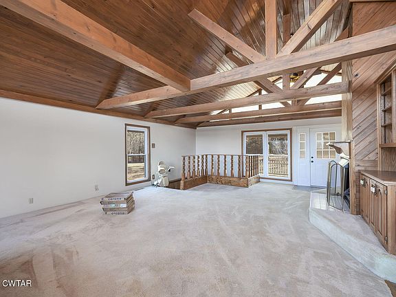 5th image of 805 McCollum Rd