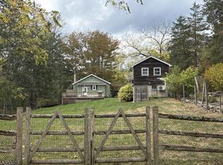 81 Stillwater Rd #A, Hardwick, NJ 07825