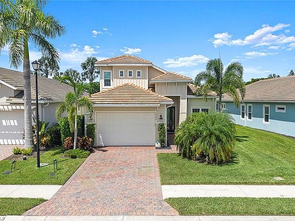 4th image of 14540 Stern WAY