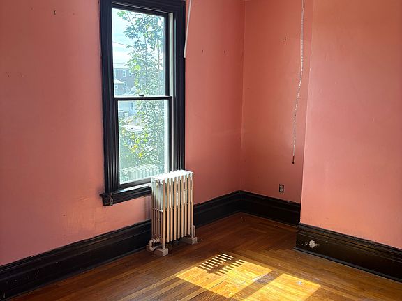 18th image of 101 N Washington St