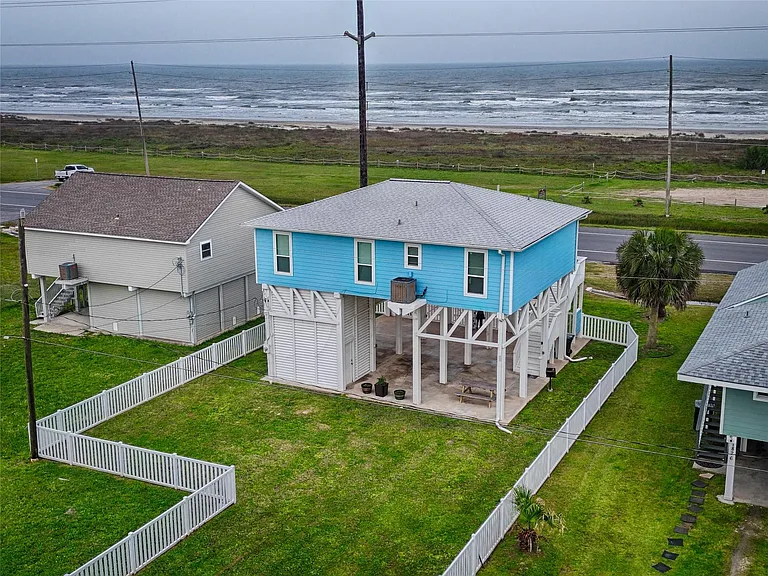 21822 San Luis Pass Rd — Photo 29